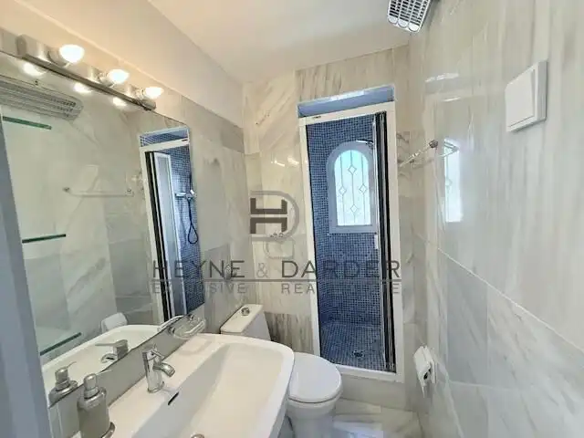 Bany de Apartament de lloguer en Calvià amb Aire condicionat, Jardí privat i Terrassa