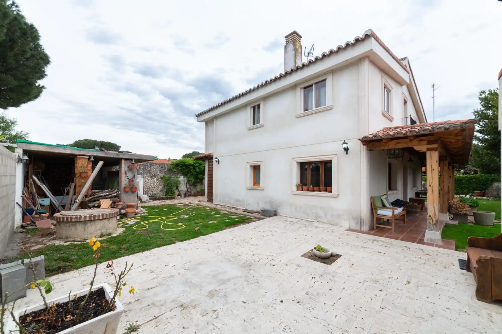 Jardín de Casa o chalet en venta en Valladolid con Calefacción, Jardín privado y Piscina