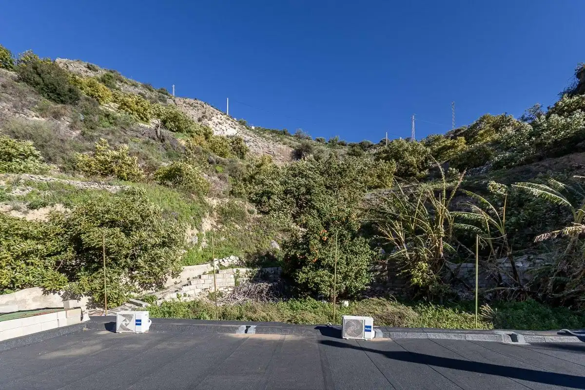 Vista exterior de Finca rústica en venda en Los Guájares amb Aire condicionat, Jardí privat i Piscina