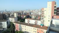 Exterior view of Flat for sale in  Barcelona Capital  with Balcony