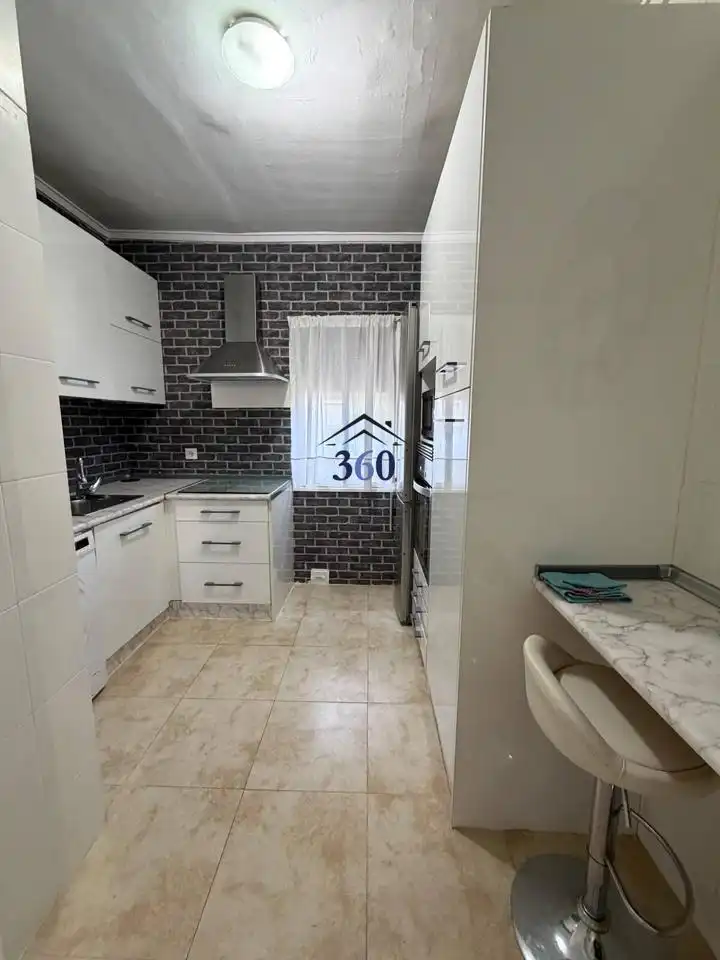 Wohnung mit Aufzug zum Verkauf in Calle Plasencia, imagen 3