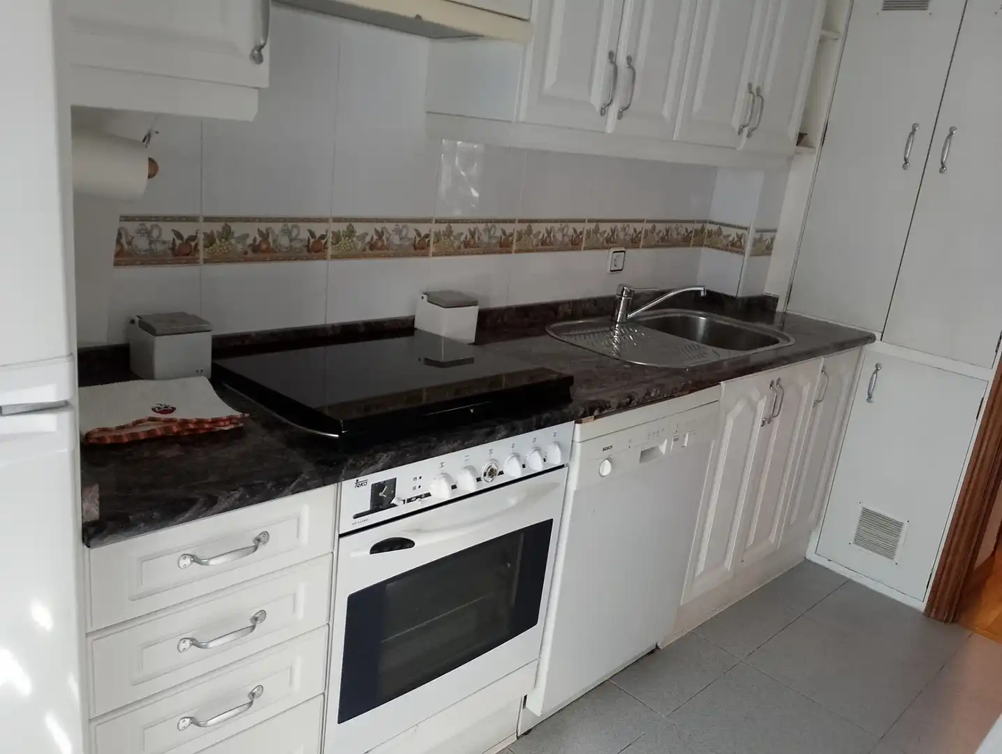 Cuina de Pis en venda en Pozuelo de Alarcón amb Aire condicionat, Calefacció i Parquet