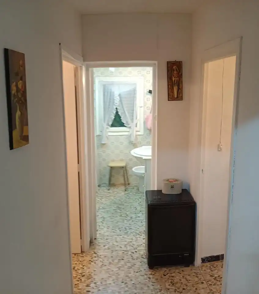 Bany de Casa o xalet en venda en Sabiñán amb Jardí privat, Terrassa i Moblat