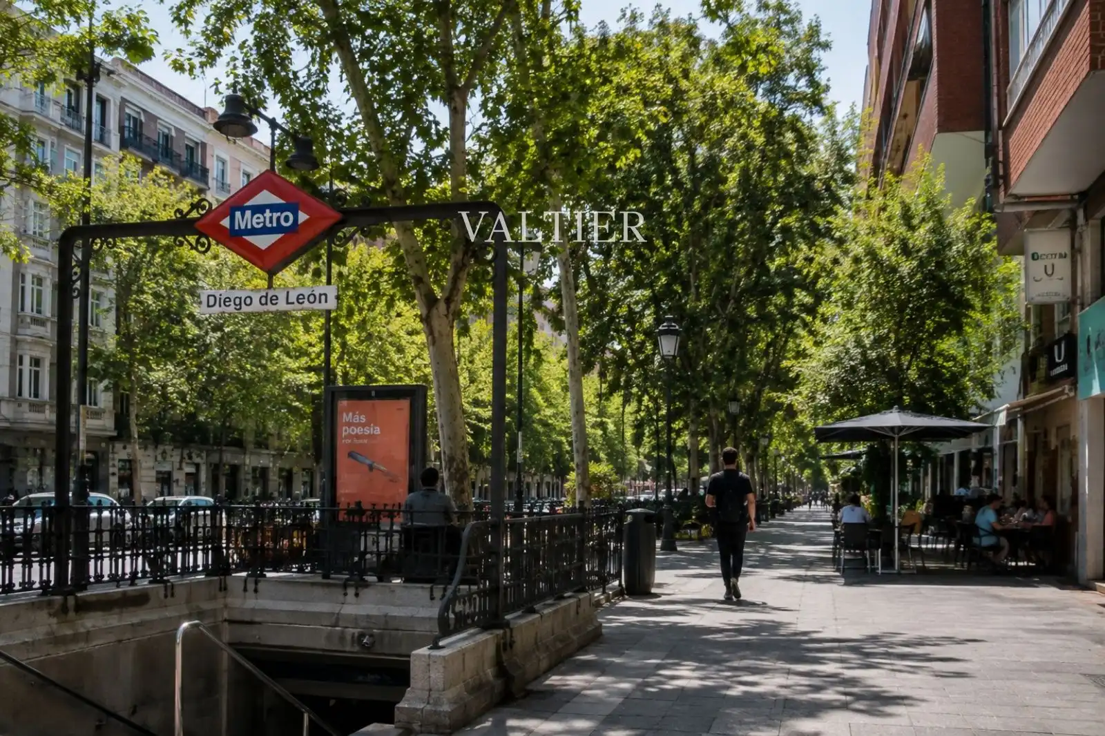 Vista exterior de Piso en venta en Madrid con Aire acondicionado y Amueblado