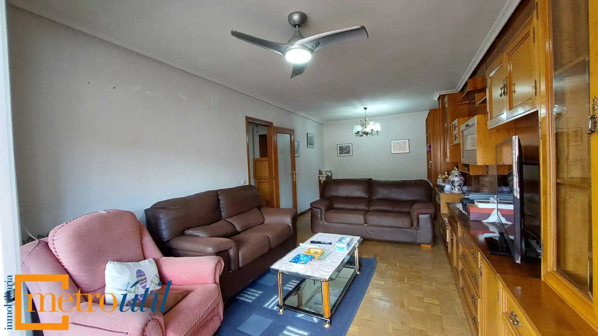 Sala de estar de Piso en venta en Salamanca con Calefacción, Parquet y Trastero