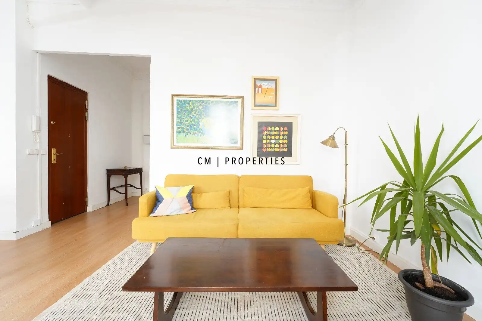 Flat with terrace to rent in de Na Germana
