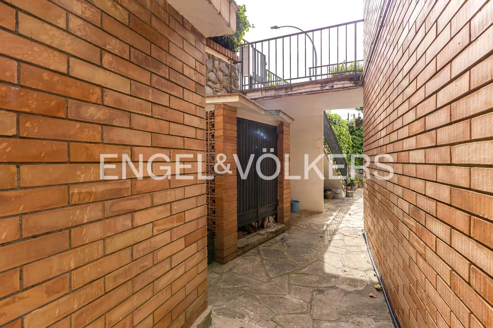 Terraza de Casa o chalet en venta en Viladecans con Calefacción, Jardín privado y Balcón