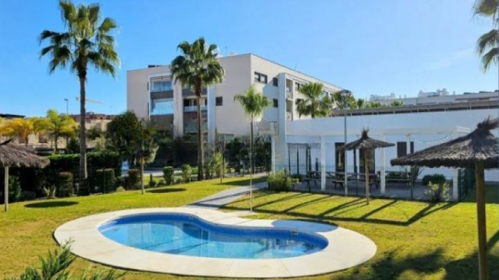 Exterior view of Duplex for sale in Jerez de la Frontera  with Air Conditioner, Terrace and Storage room