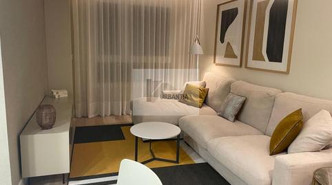 Foto 2 de Apartament de lloguer a Paulino Caballero, 1º Ensanche,  Pamplona / Iruña