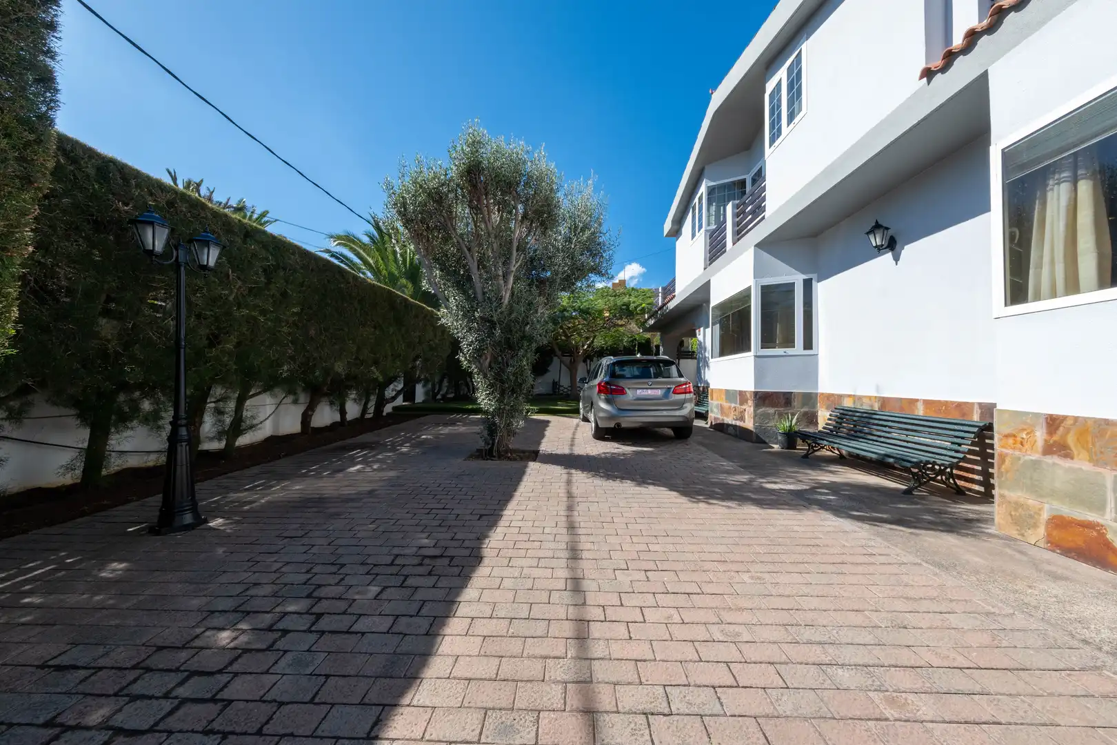 Vista exterior de Casa o xalet en venda en Las Palmas de Gran Canaria amb Jardí privat, Terrassa i Traster