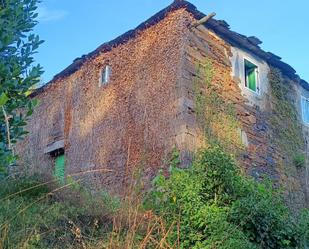Vista exterior de Casa o xalet en venda en Ribeira de Piquín