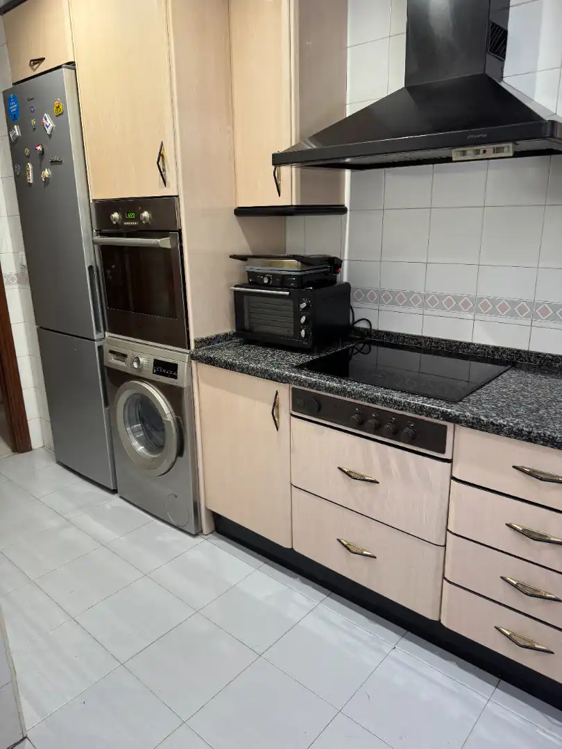 Kitchen of Flat for sale in Sevilla  with Air Conditioner, Heating and Terrace