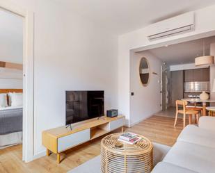 Living room of Apartment to share in  Barcelona Capital  with Air Conditioner, Heating and Terrace