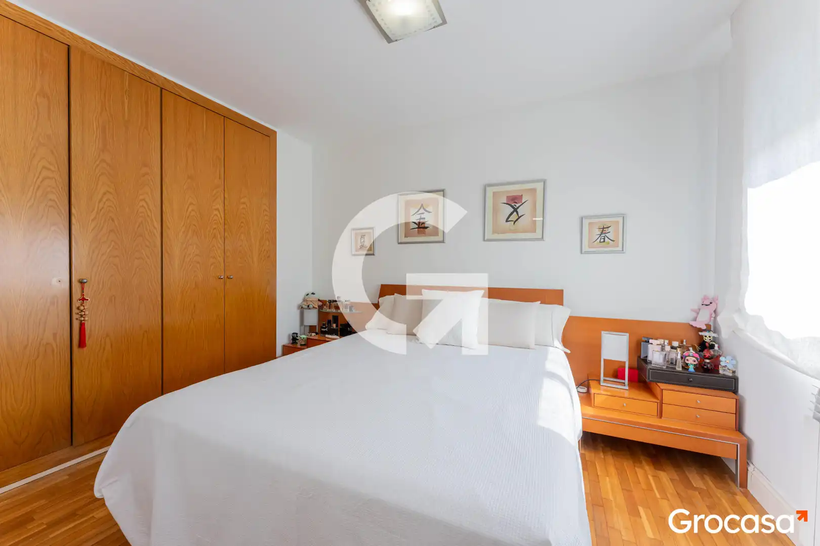 Dormitori de Casa adosada en venda en Cornellà de Llobregat amb Aire condicionat, Calefacció i Terrassa