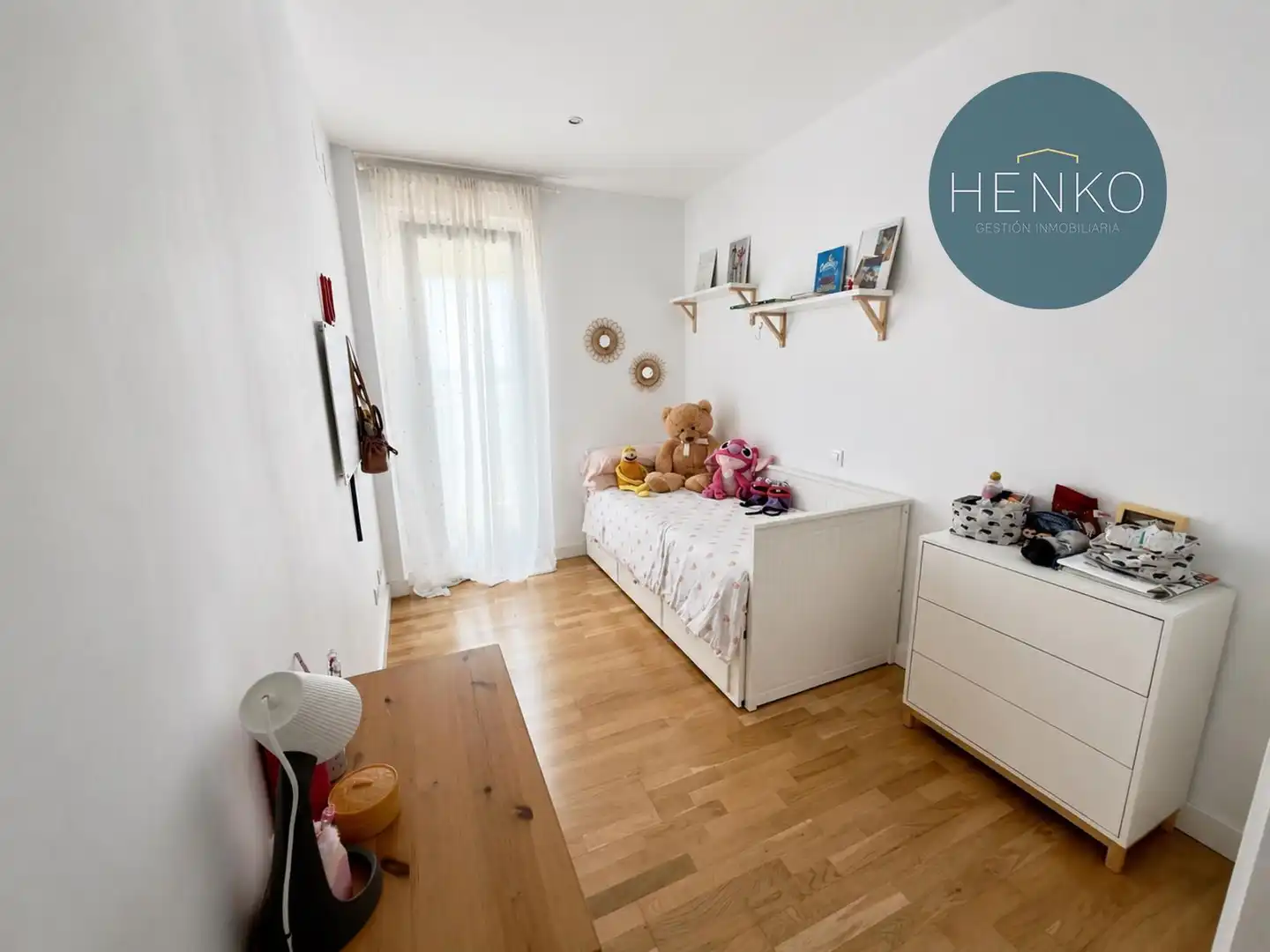 Bedroom of Flat for sale in Huelva  with Air Conditioner, Heating and Terrace