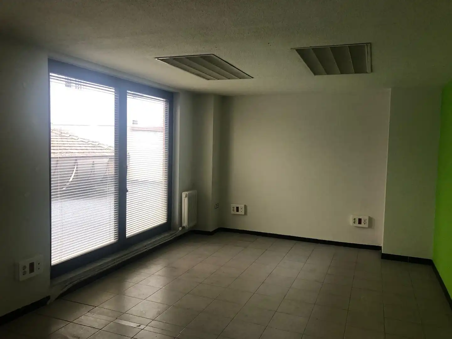 Büro zur Miete in Salamanca mit Heizung