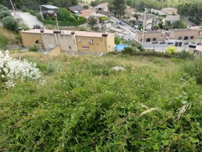 Terreno residencial en venta en Carrer Paisos Catalans, imagen 3