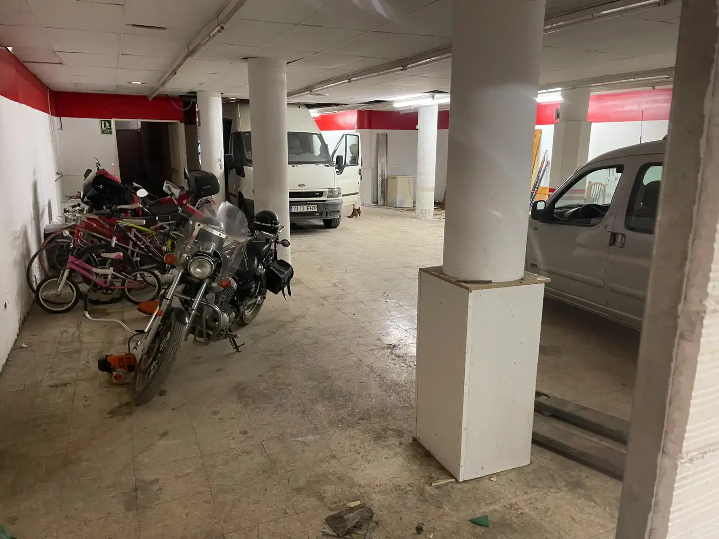Business premises for sale in Carrer Pirineus, imagen 2