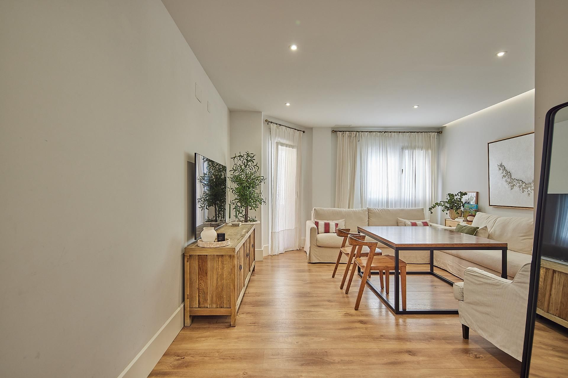 Living room of Flat for sale in  Cádiz Capital  with Air Conditioner, Heating and Balcony