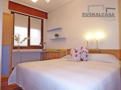 Bedroom of Flat to rent in Bilbao 