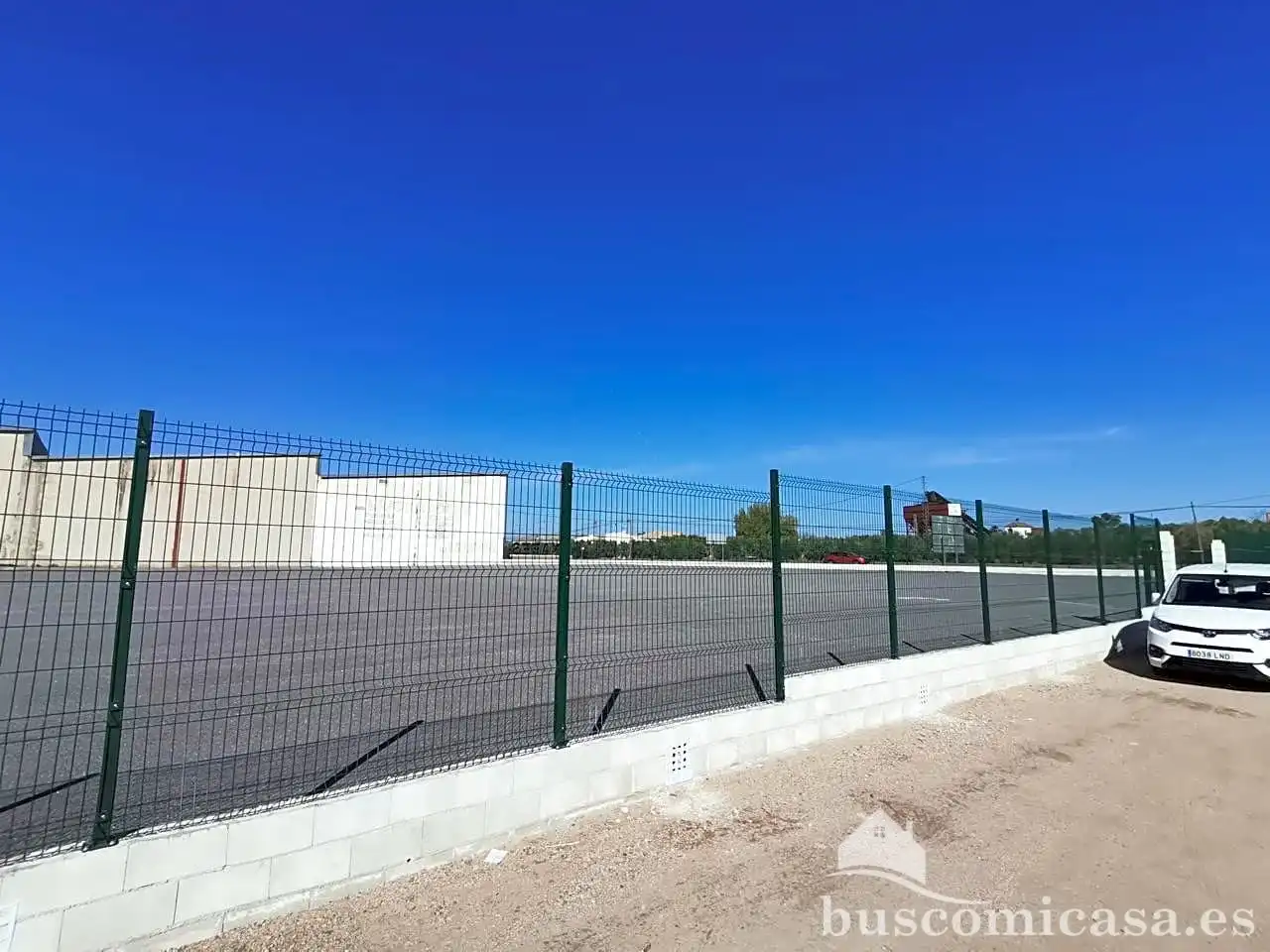 Garage zur Miete in Linares
