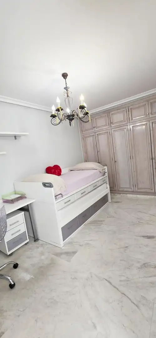 Habitación de Piso de alquiler en Petrer con Aire acondicionado, Calefacción y Amueblado