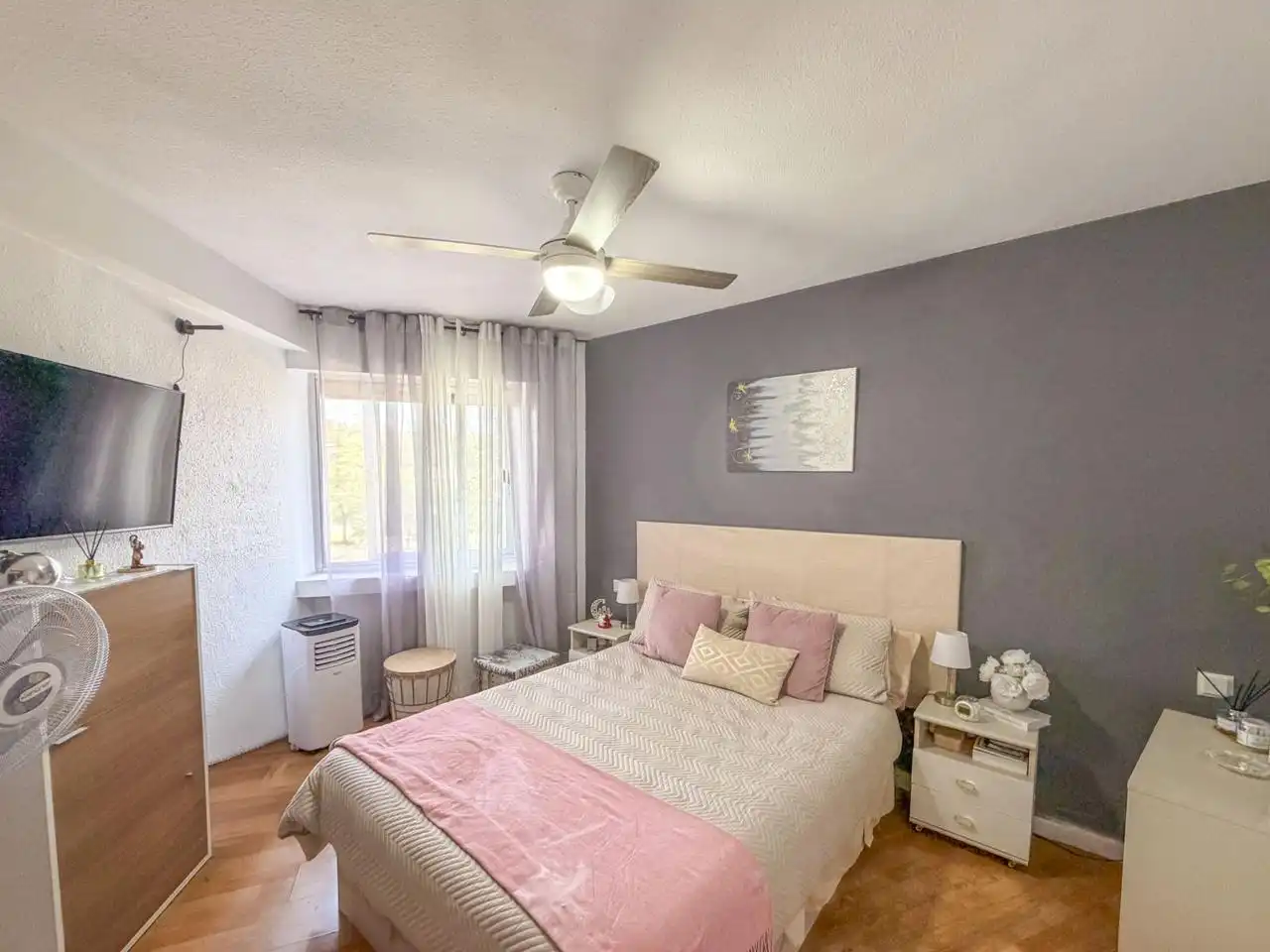 Habitación de Piso en venta en Madrid con Calefacción y Terraza