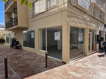 Gewerbefläche zum Verkauf in Calle Virgen del Pilar 3