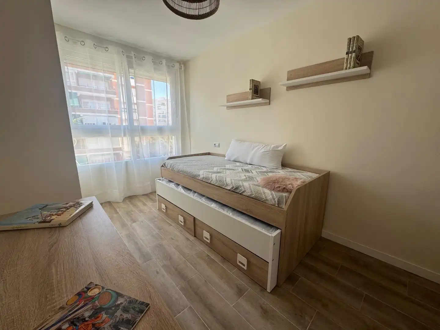Bedroom of Flat for sale in Málaga  with Air Conditioner, Terrace and Furnished