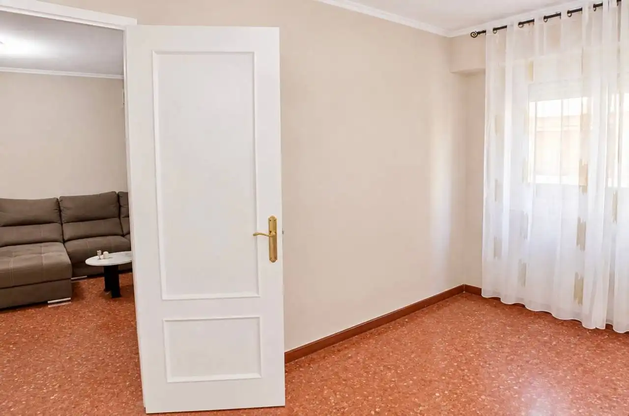 Flat with terrace for sale in Carrer Gabriel Miró, imagen 6