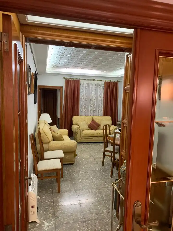 Sala d'estar de Casa o xalet en venda en Castellón de la Plana / Castelló de la Plana amb Terrassa, Traster i Moblat