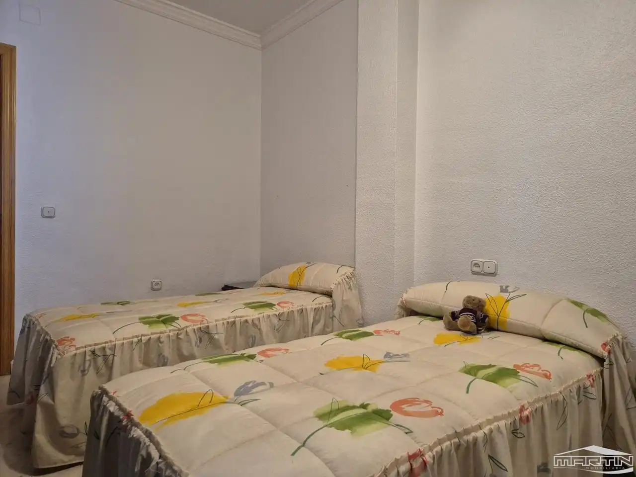 Habitación de Piso en venta en Lucena con Trastero y Amueblado