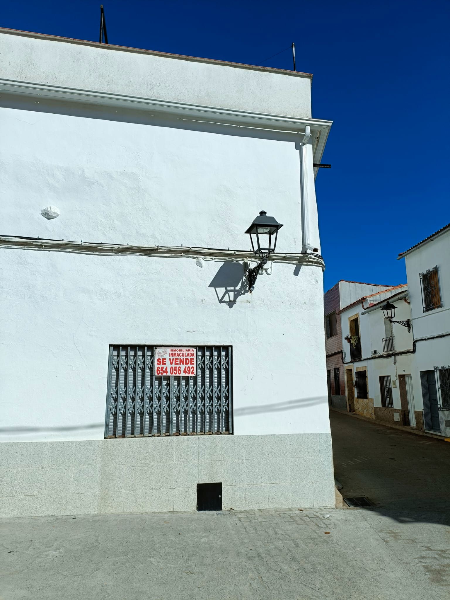 Vista exterior de Edifici en venda en Villaviciosa de Córdoba
