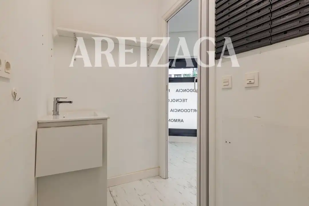 Commercial properties for rent in Pasaia