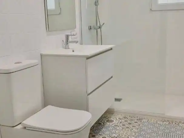 Baño de Piso en venta en Almussafes con Terraza, Amueblado y Balcón