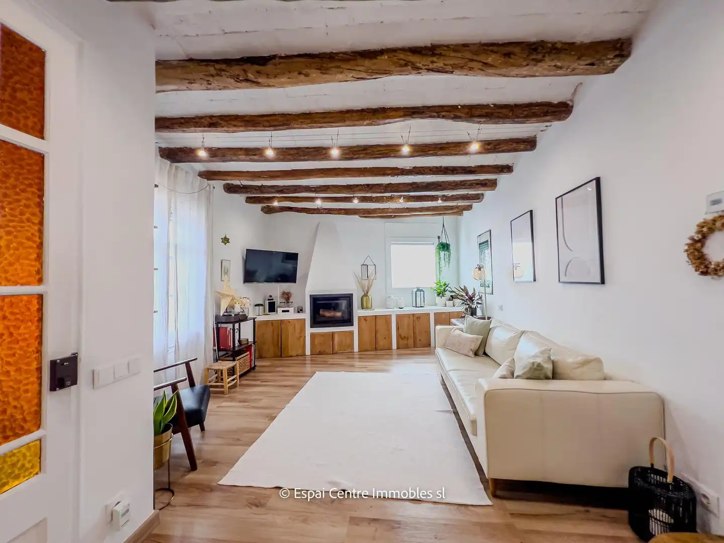 Sala de estar de Casa o chalet en venta en Molins de Rei con Aire acondicionado, Calefacción y Terraza