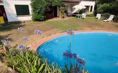 Garten von Haus oder Chalet zum verkauf in Santa Cristina d'Aro mit Schwimmbad