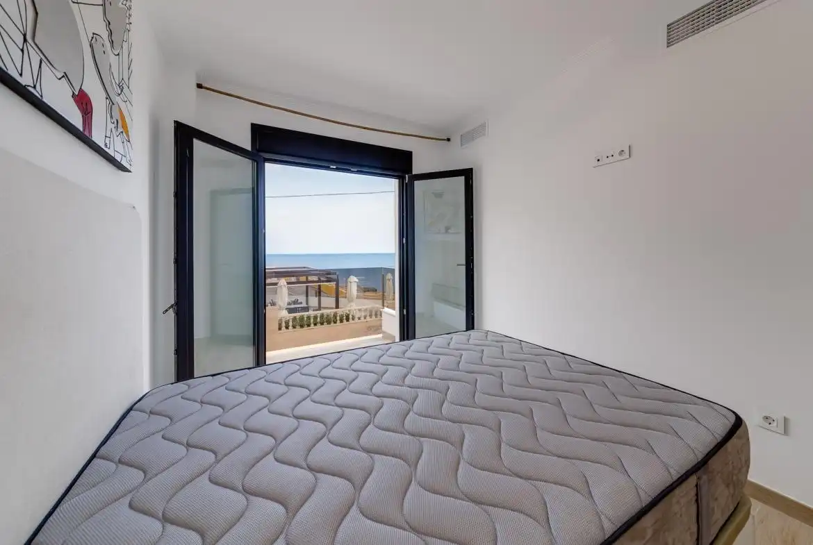 Chalet con terraza en venta en Playa de los Locos, imagen 15