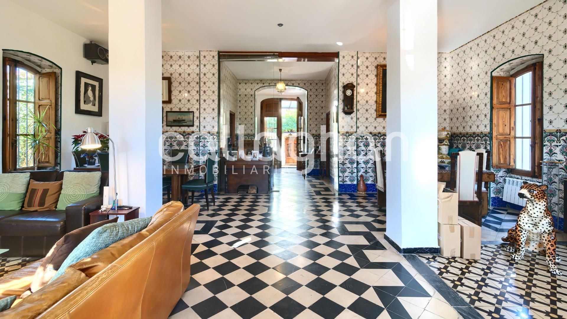 Casa o xalet en venda en Manises amb Aire condicionat, Calefacció i Jardí privat