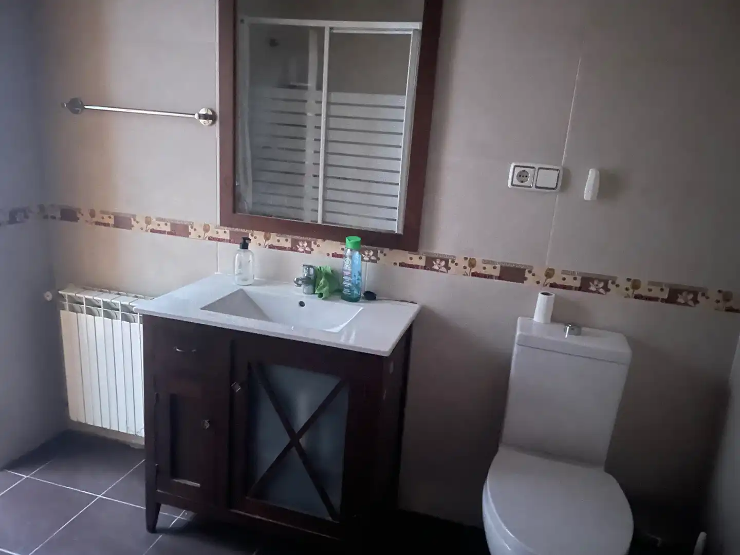 Baño de Casa o chalet en venta en Villarrobledo con Calefacción, Terraza y Amueblado