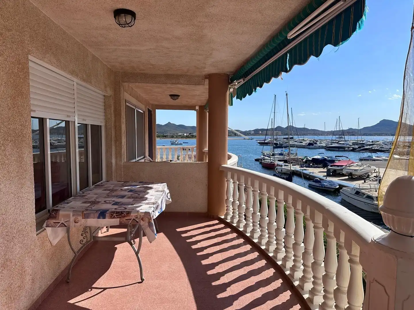 Appartement à louer à Entremares