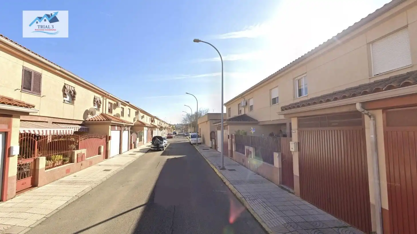 Adossat en venda a Calle GUTEMBERG