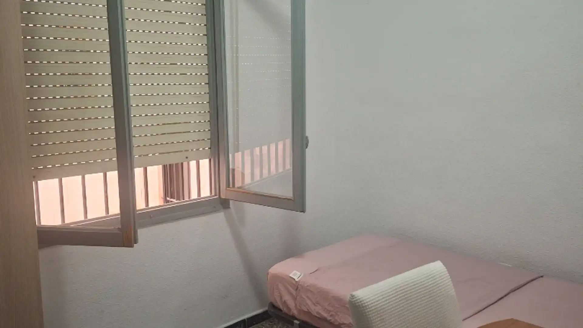 Room in Pont Nou - Corazón de Jesús, Elche ciudad