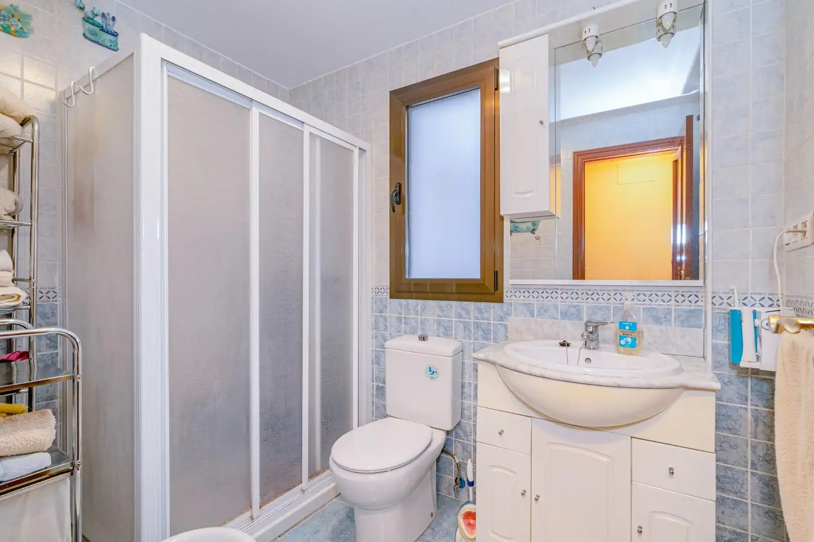 Baño de Planta baja en venta en La Zubia con Aire acondicionado y Calefacción