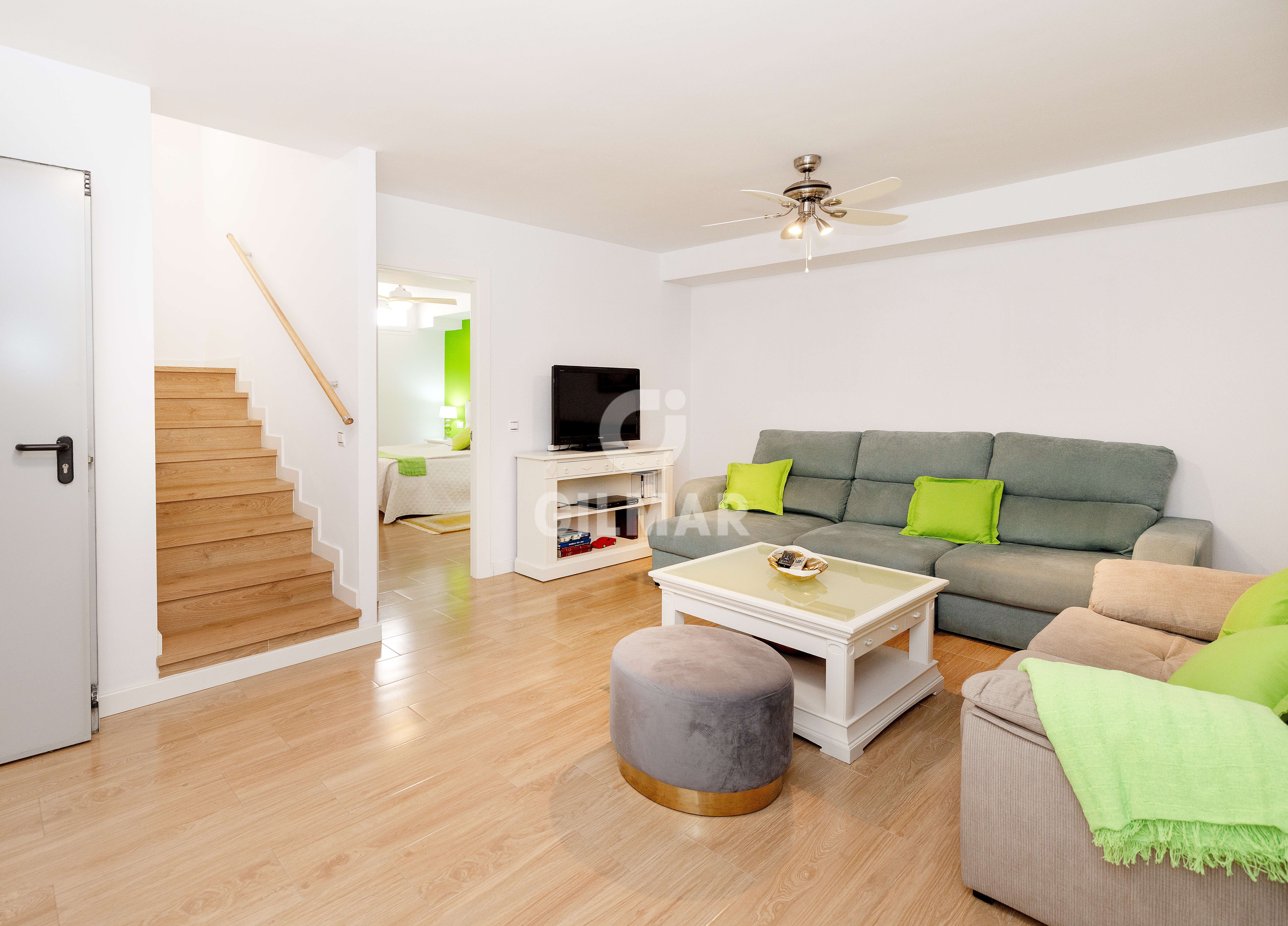 Sala d'estar de Casa o xalet en venda en Marbella amb Calefacció