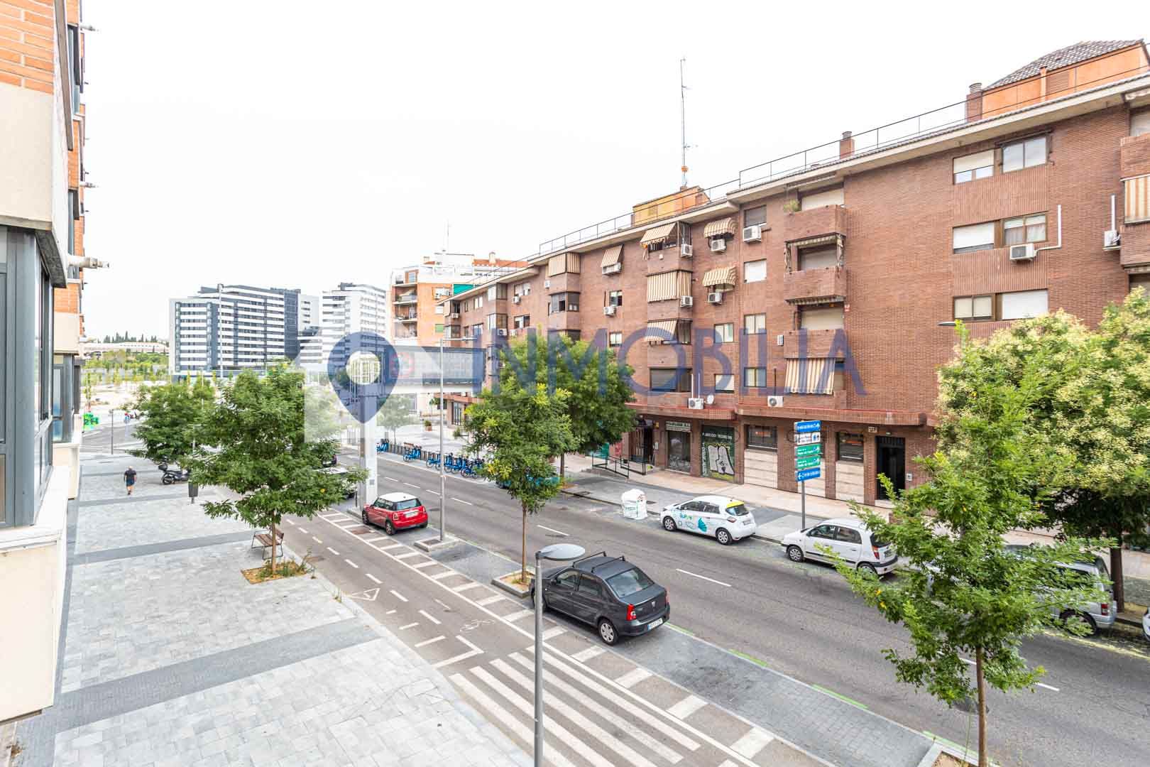 Vista exterior de Pis en venda en  Madrid Capital amb Aire condicionat, Calefacció i Terrassa