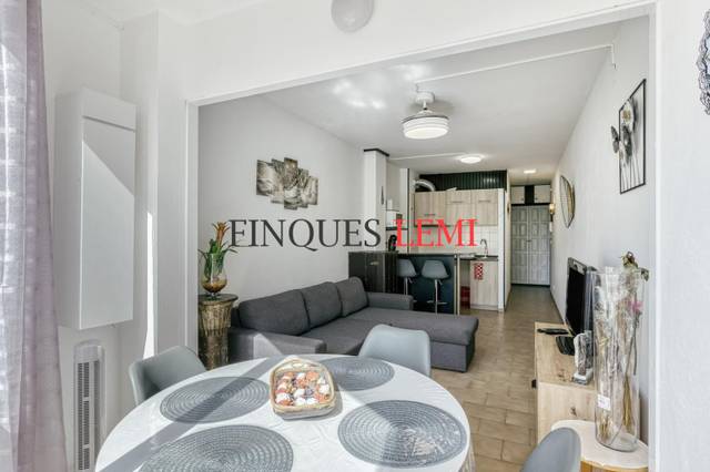 Piso en Venta en Empuriabrava - Calle Muga en Carlit - Montseny