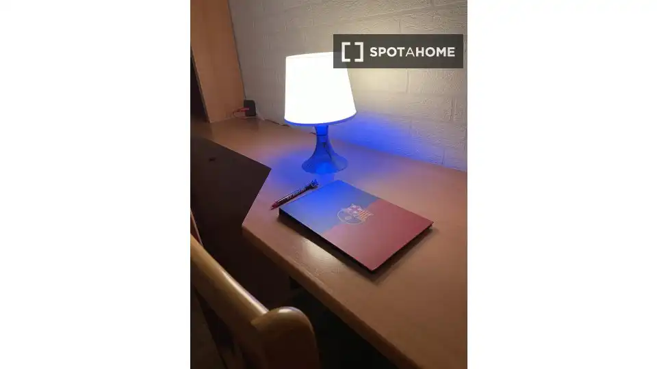 Schlafzimmer von Wohnung zur untervermieten in Barcelona mit Klimaanlage, Terrasse und Möbliert