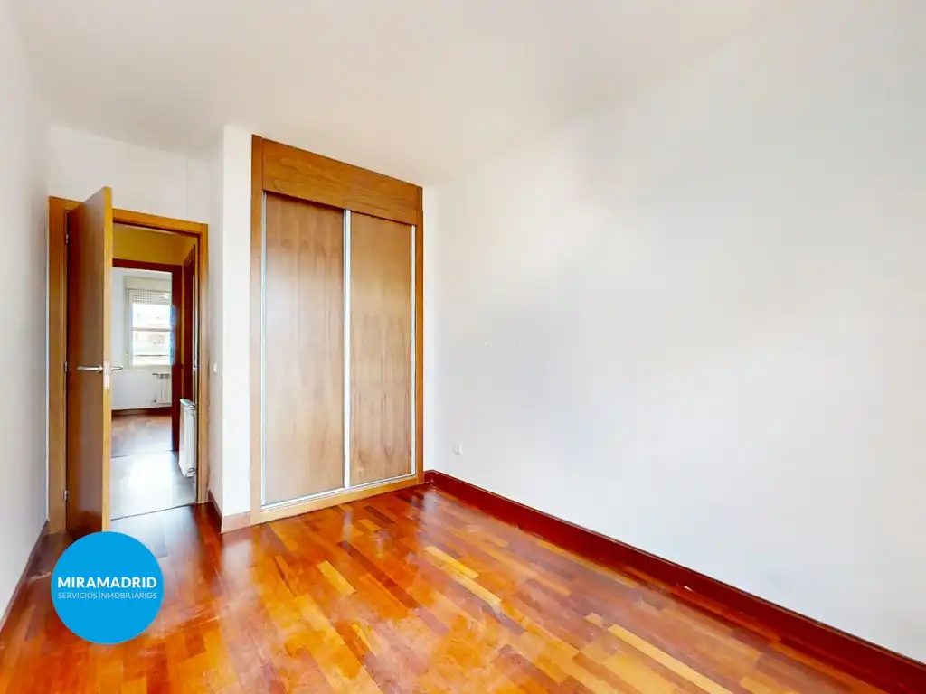 Habitación de Casa o chalet en venta en Paracuellos de Jarama con Piscina