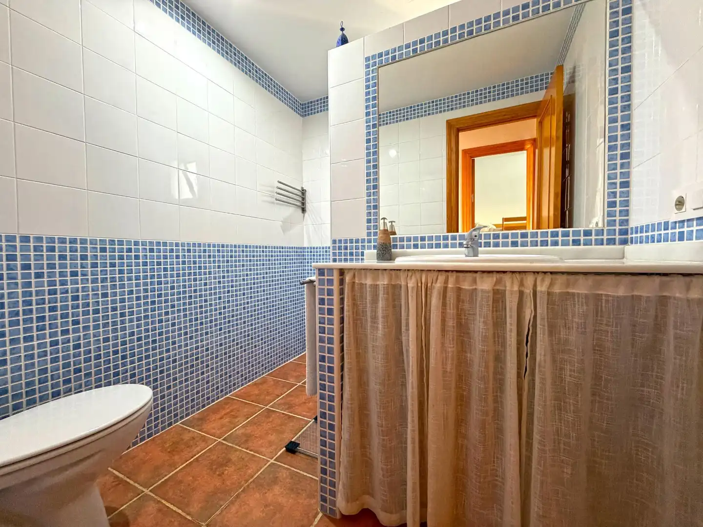 Bany de Casa o xalet en venda en Espartinas amb Piscina comunitària